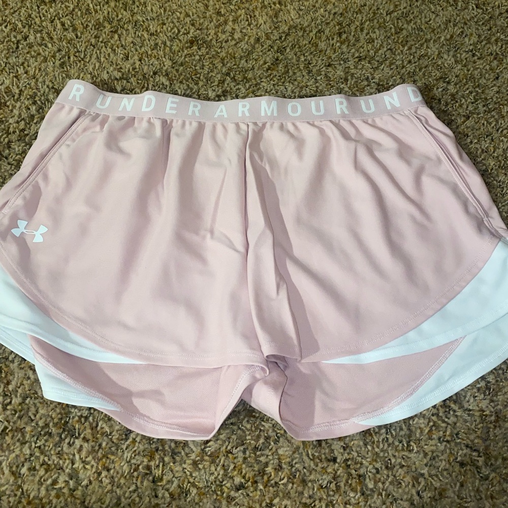 Under Armour Loose Fit Shorts